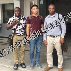 肯尼亞客戶(hù)來(lái)我公司考察精煉項(xiàng)目